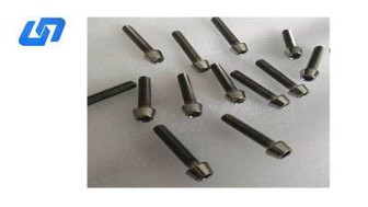VIS À TÊTE CONIQUE À SIX PANS CREUX EN TITANE