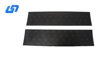 Anode en titane pour feuille de cuivre
